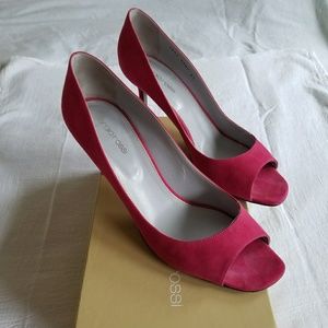 SOLD! Sergio Rossi Heels